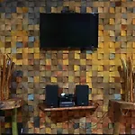 Casa Arbol